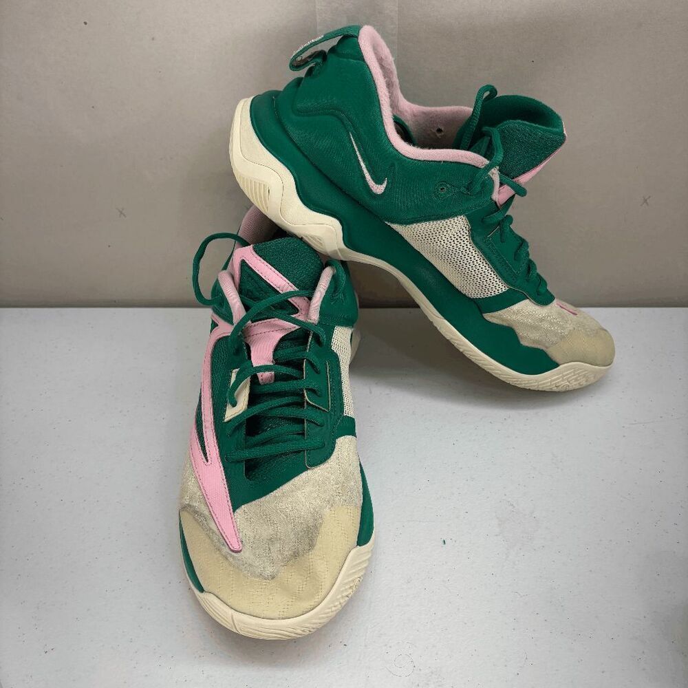 Size 11 Shoe - Nike‎ Giannis Immortality 3 5 The Hard Way Green Pink White Bucks